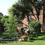 Ines Bed & Breakfast 4*