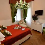 Ines Bed & Breakfast