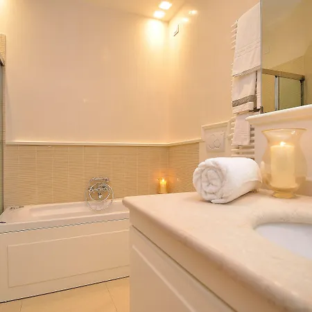Bed & Breakfast Ines Venezia Lido