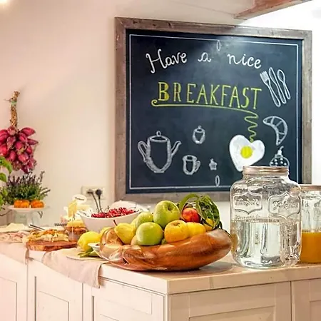 Ines Bed and Breakfast Λίντο της Βενετίας