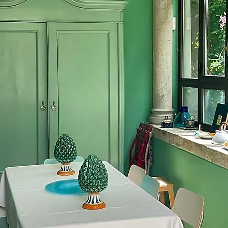 Bed and Breakfast Ines Λίντο της Βενετίας