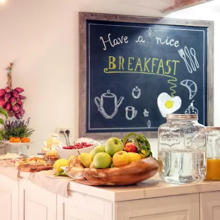 Bed & Breakfast Ines 2*
