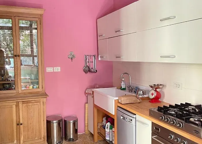 Alojamento de Acomodação e Pequeno-almoço Ines Lido di Venezia