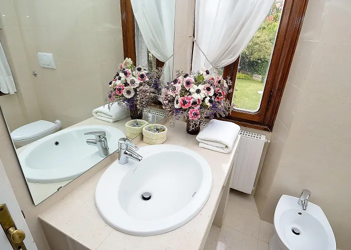 Ines Lido di Venezia