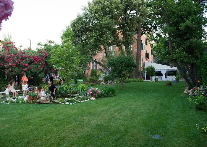 Alojamento de Acomodação e Pequeno-almoço Ines 4*